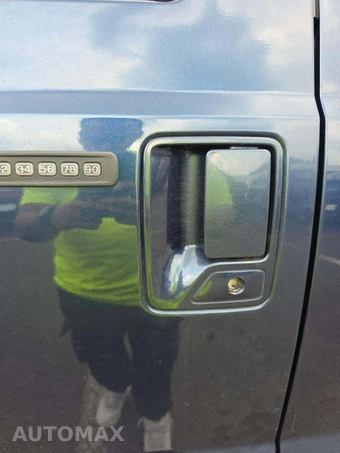 2016 Ford Super Duty F-350 Lariat Crew Cab Medium Bed - miniatura 18