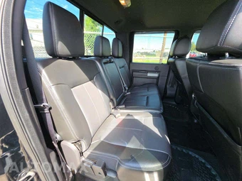 2016 Ford Super Duty F-350 Lariat Crew Cab Medium Bed - miniatura 16
