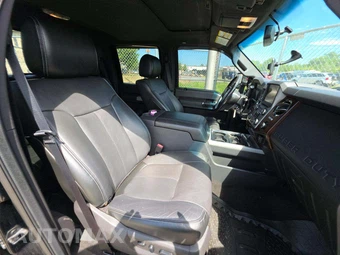 2016 Ford Super Duty F-350 Lariat Crew Cab Medium Bed - miniatura 18