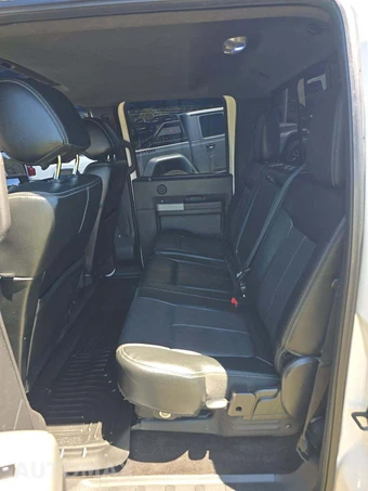2016 Ford Super Duty F-350 Lariat Crew Cab Medium Bed - miniatura 13