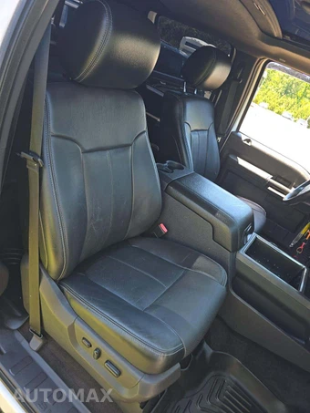 2016 Ford Super Duty F-350 Lariat Crew Cab Medium Bed - miniatura 18