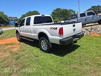 2016 Ford Super Duty F-350 Lariat Crew Cab Medium Bed - miniatura 2