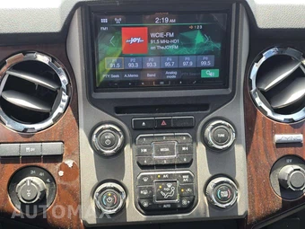 2016 Ford Super Duty F-350 Lariat Crew Cab Medium Bed - miniatura 30