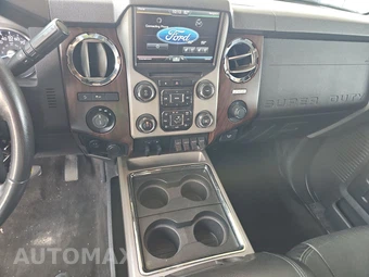 2016 Ford Super Duty F-350 Lariat Crew Cab Medium Bed - miniatura 11