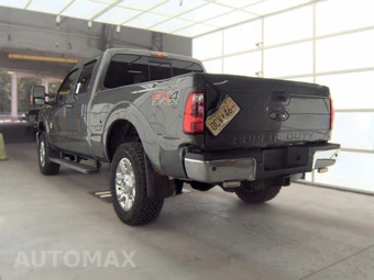 2016 Ford Super Duty F-350 Lariat Crew Cab Medium Bed - miniatura 6
