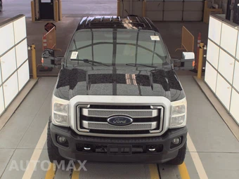 2016 Ford Super Duty F-350 Platinum Crew Cab Medium Bed - miniatura 2