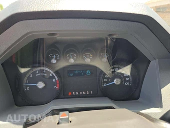 2016 Ford Super Duty F-350 XL Crew Cab Long Bed - miniatura 9