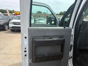 2016 Ford Super Duty F-350 XL Crew Cab Long Bed DRW - miniatura 35