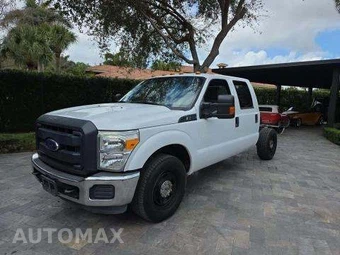 2016 Ford Super Duty F-350 XL Crew Cab Medium Bed