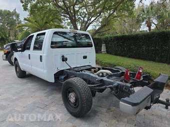 2016 Ford Super Duty F-350 XL Crew Cab Medium Bed - miniatura 2