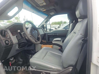 2016 Ford Super Duty F-350 XL Crew Cab Medium Bed - miniatura 6