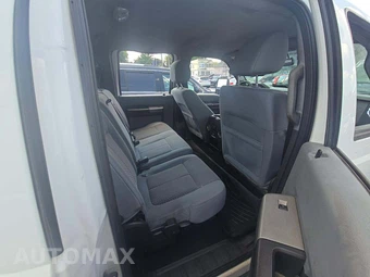 2016 Ford Super Duty F-350 XLT Crew Cab Long Bed - miniatura 16