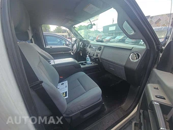 2016 Ford Super Duty F-350 XLT Crew Cab Long Bed - miniatura 18