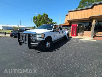 2016 Ford Super Duty F-350 XLT Crew Cab Long Bed DRW