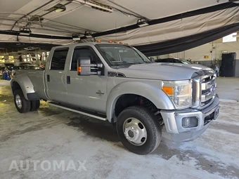 2016 Ford Super Duty F-350 XLT Crew Cab Long Bed DRW - miniatura 1