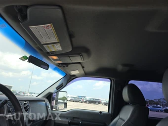 2016 Ford Super Duty F-350 XLT Crew Cab Long Bed DRW - miniatura 17