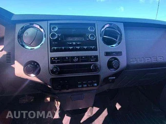 2016 Ford Super Duty F-350 XLT Crew Cab Long Bed DRW - miniatura 11