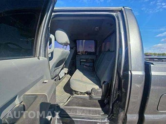 2016 Ford Super Duty F-350 XLT Crew Cab Long Bed DRW - miniatura 14