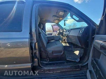 2016 Ford Super Duty F-350 XLT Crew Cab Long Bed DRW - miniatura 19