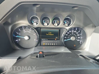 2016 Ford Super Duty F-350 XLT Crew Cab Medium Bed - miniatura 12