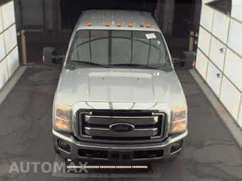 2016 Ford Super Duty F-350 XLT Crew Cab Medium Bed - miniatura 2