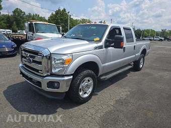 2016 Ford Super Duty F-350 XLT Crew Cab Medium Bed