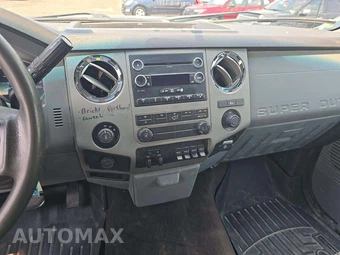 2016 Ford Super Duty F-350 XLT Crew Cab Medium Bed - miniatura 10