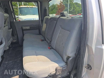 2016 Ford Super Duty F-350 XLT Crew Cab Medium Bed - miniatura 13