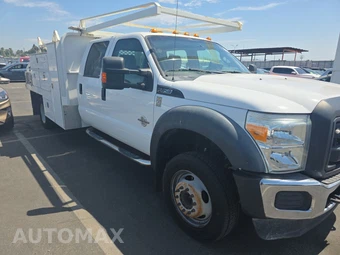 2016 Ford Super Duty F-450 Cab Chassis XL Crew Cab DRW - miniatura 3