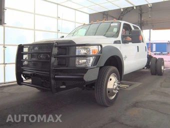 2016 Ford Super Duty F-450 Cab Chassis XL Crew Cab DRW - miniatura 4