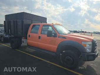 2016 Ford Super Duty F-450 Cab Chassis XL Crew Cab DRW - miniatura 3