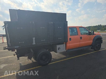 2016 Ford Super Duty F-450 Cab Chassis XL Crew Cab DRW - miniatura 4