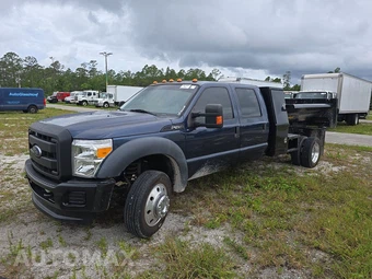 2016 Ford Super Duty F-450 Cab Chassis XL Crew Cab DRW