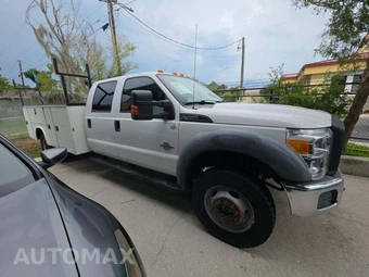 2016 Ford Super Duty F-450 Cab Chassis XL Crew Cab DRW - miniatura 4