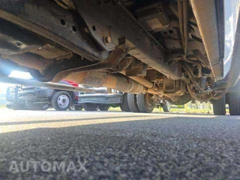 2016 Ford Super Duty F-450 Cab Chassis XL Crew Cab DRW - miniatura 7