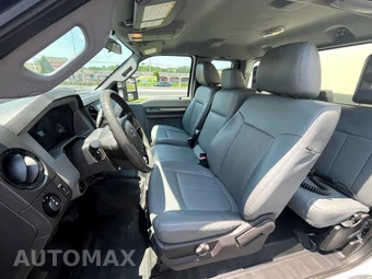 2016 Ford Super Duty F-450 Cab Chassis XL Extended Cab w/Rear Doors DRW - miniatura 17