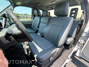 2016 Ford Super Duty F-450 Cab Chassis XL Extended Cab w/Rear Doors DRW - miniatura 18