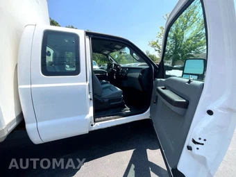 2016 Ford Super Duty F-450 Cab Chassis XL Extended Cab w/Rear Doors DRW - miniatura 25