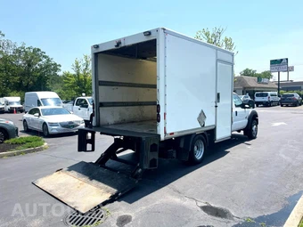 2016 Ford Super Duty F-450 Cab Chassis XL Extended Cab w/Rear Doors DRW - miniatura 41
