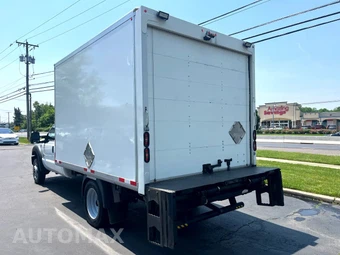 2016 Ford Super Duty F-450 Cab Chassis XL Extended Cab w/Rear Doors DRW - miniatura 9
