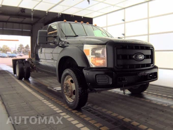 2016 Ford Super Duty F-450 Cab Chassis XL Extended Cab w/Rear Doors DRW - miniatura 3