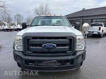 2016 Ford Super Duty F-450 Cab Chassis XL Regular Cab DRW - miniatura 2