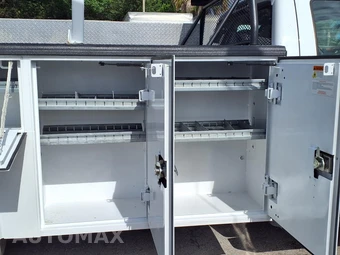 2016 Ford Super Duty F-450 Cab Chassis XL Regular Cab DRW - miniatura 25