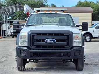2016 Ford Super Duty F-450 Cab Chassis XL Regular Cab DRW - miniatura 8