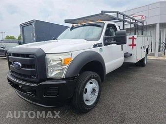 2016 Ford Super Duty F-450 Cab Chassis XL Regular Cab DRW
