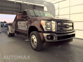 2016 Ford Super Duty F-450 Lariat Crew Cab Long Bed DRW - miniatura 3