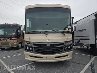 2016 Ford Super Duty F-53 Class A Motorhome Chassis DRW - miniatura 2