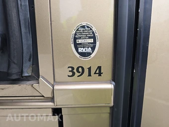 2016 Ford Super Duty F-53 Class A Motorhome Chassis DRW - miniatura 14