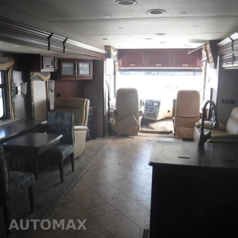 2016 Ford Super Duty F-53 Class A Motorhome Chassis DRW - miniatura 18