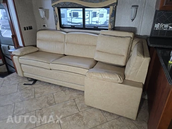 2016 Ford Super Duty F-53 Class A Motorhome Chassis DRW - miniatura 20